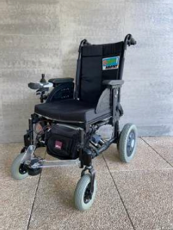 fauteuil roulant - wheelchair